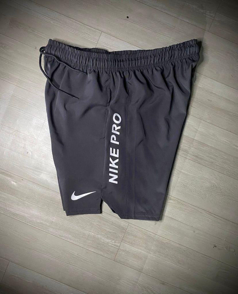 SHORT DA NIKE